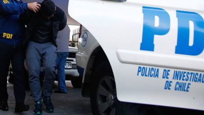 Detención de Sujetos por Robo de Vehículos en la Región Metropolitana - Capturan a dos hombres por robos y encerronas en Santiago