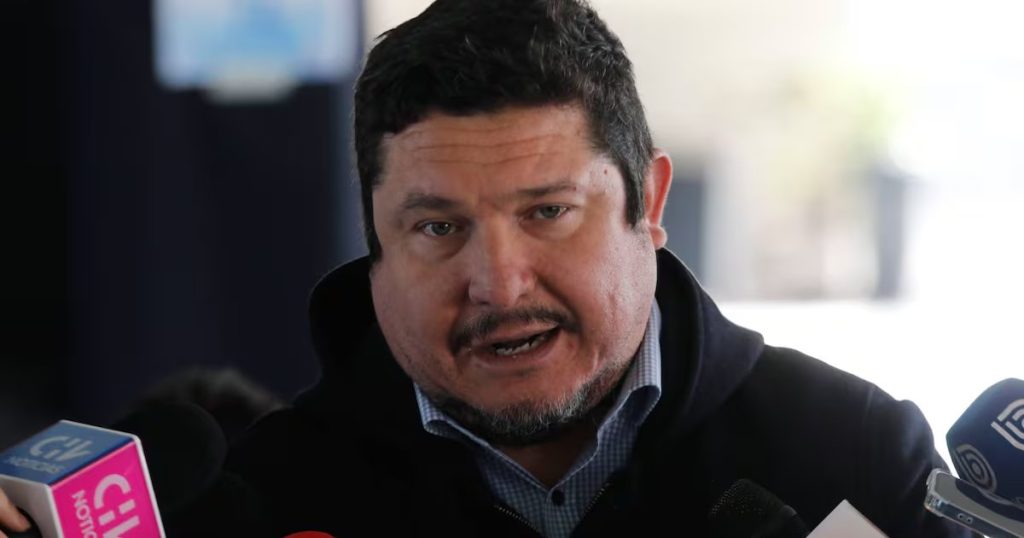 Detención de una Mujer Venezolana Involucrada en un Secuestro en Perú - Detienen en Perú a implicada en el secuestro de un exalcalde chileno