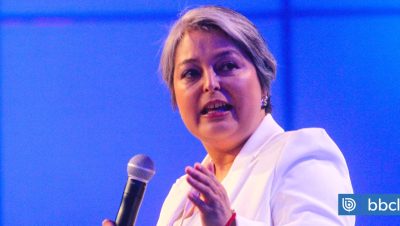 Diferencia entre Jeannette Jara y Boric sobre José Antonio Kast - Jeannette Jara y su postura sobre las decisiones de Boric
