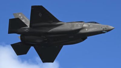 Incursión de Aviones de Combate de EE. UU. Cerca de Venezuela - Tensión Aérea en el Caribe: Venezuela y EE.UU. al Borde del Conflicto