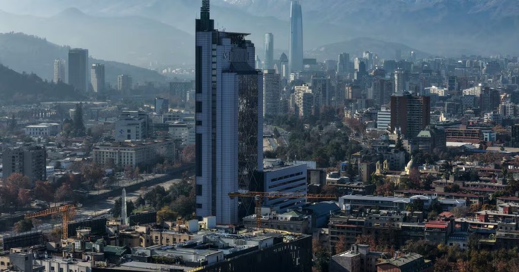 Oferta Conjunta de Entel y América Móvil para Telefónica en Chile - Entel y América Móvil: Oferta por Telefónica Chile avanza