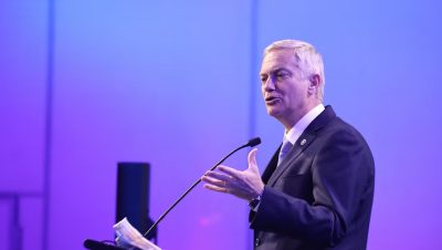 Plan de José Antonio Kast para la Reducción del Gasto Fiscal en Chile - El Título H1 Corregido e Impecable Aquí: "El plan económico de Kast: ¿Viable o un desafío fiscal?