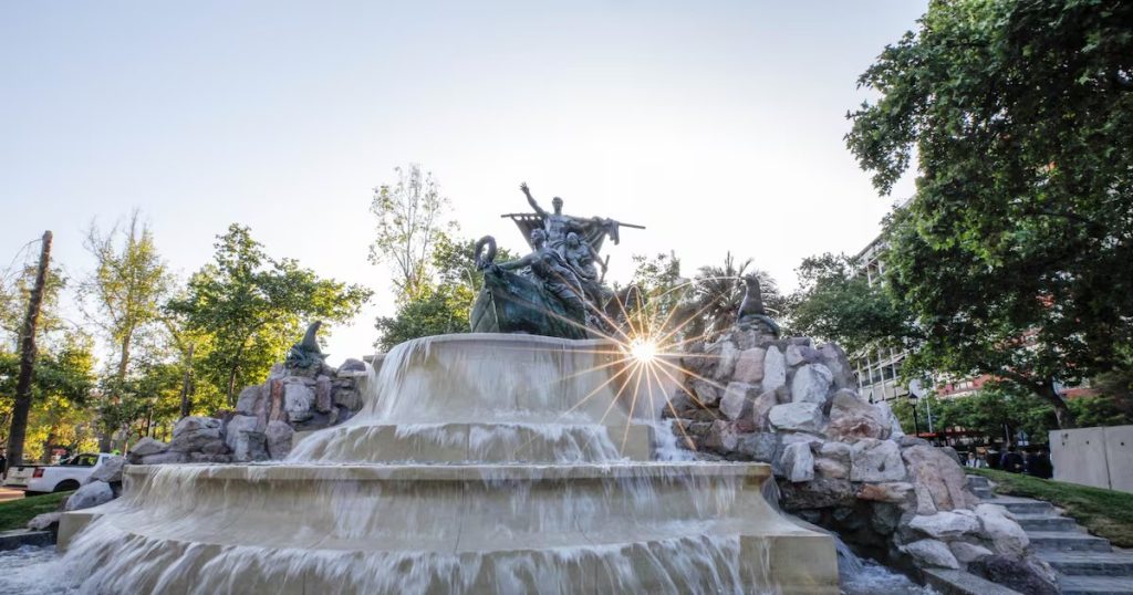 Restauración de la Fuente Alemana en el Parque Forestal de Santiago - Restauración de la Fuente Alemana: Un Legado Revitalizado en Santiago