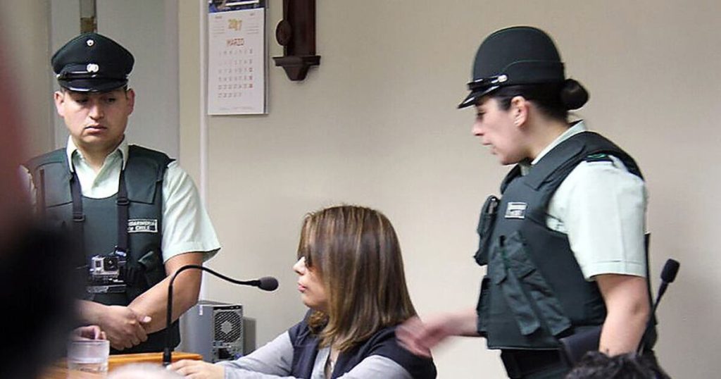 Salida de la Ministra Orellana por el Caso de Nabila Rifo - Diputados de RN exigen cambios en el Ministerio por el caso Rifo