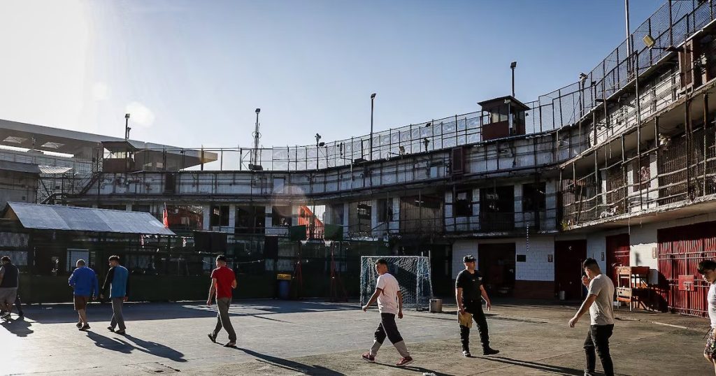 Visita a la Expenitenciaría de Santiago - La Transformación de la Ex Penitenciaría: Un Nuevo Comienzo