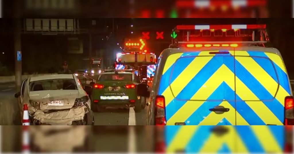 Accidente de Tránsito en la Autopista Central con Tres Lesionados - Accidente en Autopista Central deja tres heridos tras choque frontal