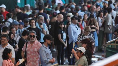 Aglomeraciones en las Elecciones por el Voto Obligatorio en Chile - Elecciones en Chile: Desafíos del Voto Obligatorio y su Impacto