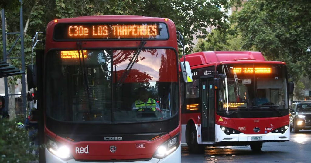 Aumento de la Oferta de Transporte Público durante las Elecciones en Chile - Transporte público chileno incrementa oferta en jornada electoral