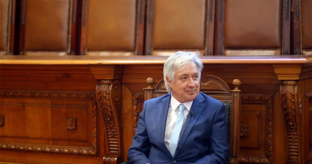 Ayuda de Mauricio Silva a Verónica Sabaj en la Corte Suprema - Interceptaciones telefónicas revelan vínculos en la Corte Suprema