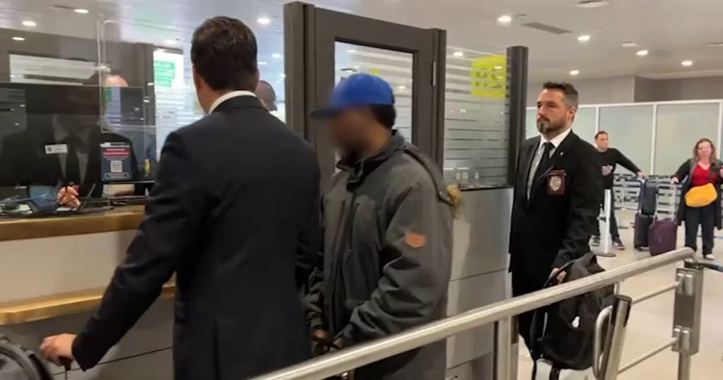 Captura y Expulsión de Migrantes con Antecedentes Penales en Chile - Expulsión de Migrantes: Coordinación Chile-Colombia en Acción