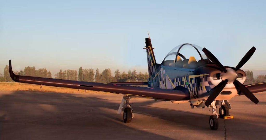 Características del T-40 Newén, la Nueva Aeronave de la Fuerza Aérea de Chile - La FACH presenta el innovador T-40 Newén para la instrucción militar