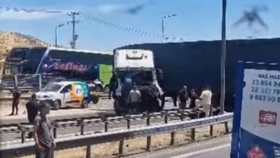 Choque de un Camión en la Ruta 5 Sur, en San Bernardo - Accidente de camión en Ruta 5 Sur causa caos vial en San Bernardo