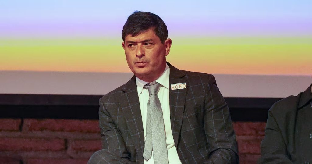 Consulta Digital del PDG para Definir el Voto de Franco Parisi - Parisi Convoca a Kast y Jara para Decidir su Apoyo Electoral