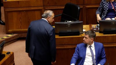 Denuncia de Manouchehri contra Espinoza por Amenazas en el Congreso - Conflicto Judicial entre Legisladores Socialistas en Chile