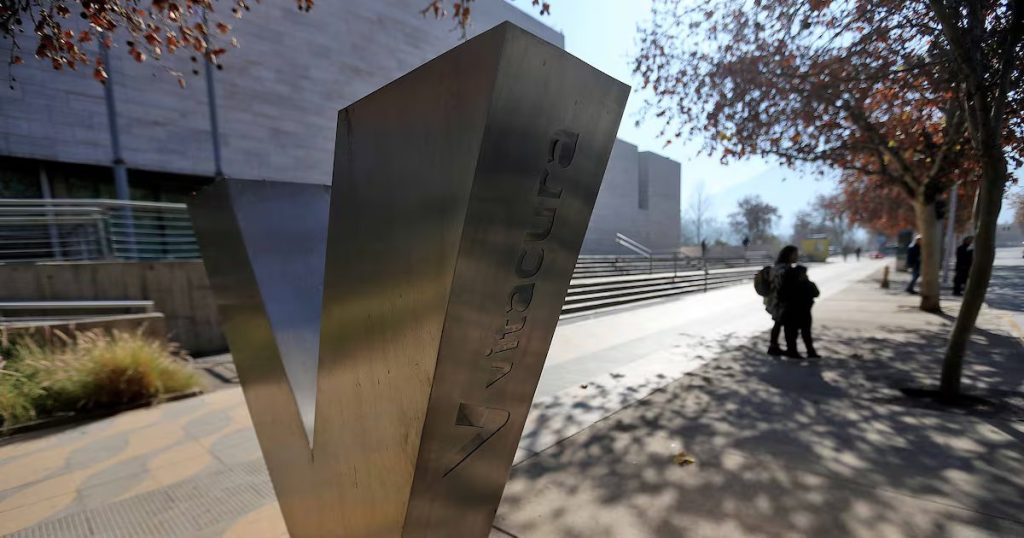 Destitución de Funcionarios en la Municipalidad de Vitacura - Funcionarios de Vitacura son despedidos tras video escandaloso