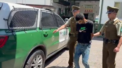 Detención de Cuatro Sujetos por Extorsión en Recoleta - Capturan a Cuatro por Extorsión en Recoleta: Incautan Armas y Municiones