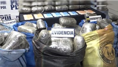 Detención de un Camionero con 500 Kilos de Marihuana en Santiago - Camionero detenido con cargamento de marihuana en Tarapacá.