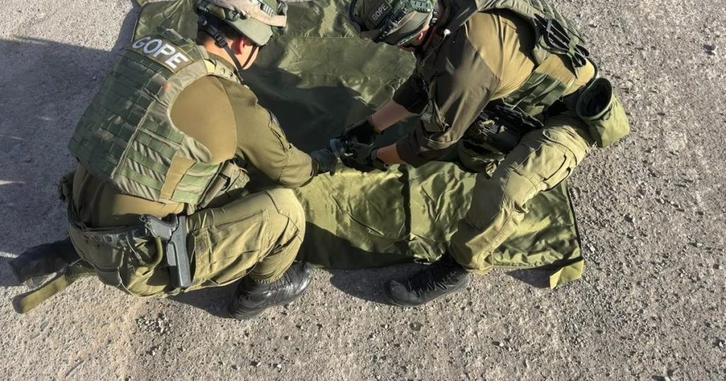 Detención de un Pasajero con una Granada en Pozo Almonte - Detención de pasajero con granada alarma en Pozo Almonte