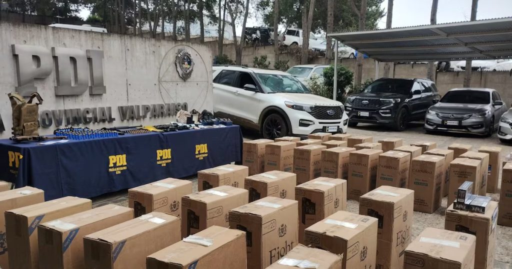 Detención de una Banda Criminal por Contrabando de Cigarrillos en Quillota - Desmantelan red de contrabando de cigarrillos en Valparaíso