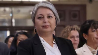 Disculpas de la Mujer que Dijo Ser Prima de Jeannette Jara - Mujer Ofrece Disculpas por Video Viral que Involucra a Jeannette Jara