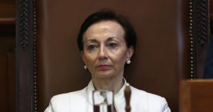 El Papel de Gloria Ana Chevesich en la Crisis de la Suprema Corte - El Título H1 Corregido e Impecable Aquí: "El Papel Decisivo de Chevesich en la Crisis de la Suprema