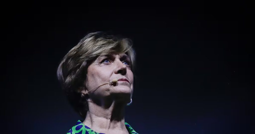 Evelyn Matthei Pide un Fiscal Especial por Corrupción en el Sistema de Justicia - Evelyn Matthei pide fiscal especial para investigar corrupción judicial