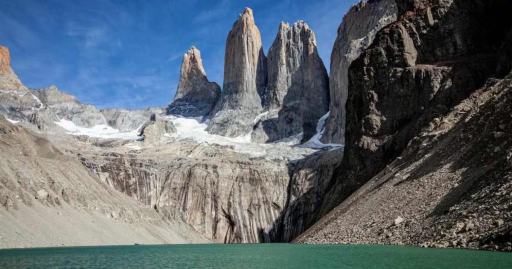 Fallecidos y Desaparecidos en Torres del Paine tras la Tragedia - Tragedia en Torres del Paine: Aumenta el Número de Muertos