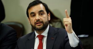 La Nueva Ley de Nombramientos en Chile Protege el Mérito y Evita el Nepotismo. - Nueva Ley en Chile: Mérito y Transparencia en Nombramientos.