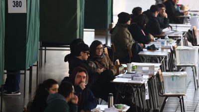 Medidas de Hidratación y Transporte para las Elecciones en la Región Metropolitana - Estrategias para Elecciones Seguras en la Región Metropolitana