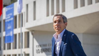 Priorizar las Licencias de Conducir para los Vecinos de lo Barnechea - Alcalde de Lo Barnechea defiende prioridad local en licencias de construcción