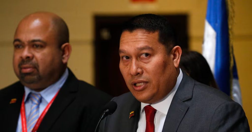 Robo de Dinero a un Líder del Comando en Venezuela en Chile - Robo a líder del Comando Venezuela en Chile desmiente un atentado.