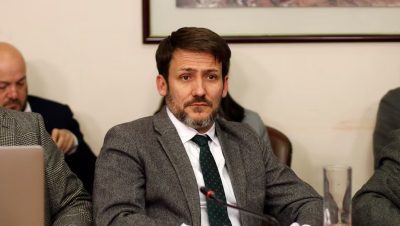 Sesión de la Comisión Revisora de la AC contra Diego Pardow - Exministro Pardow asistirá a crucial sesión sobre acusación constitucional