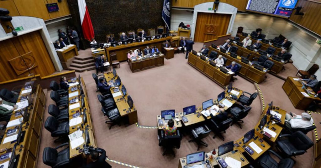 Test de Drogas a Alcaldes en la Ley de Seguridad Municipal - Alcaldes de Chile deberán someterse a pruebas obligatorias de drogas