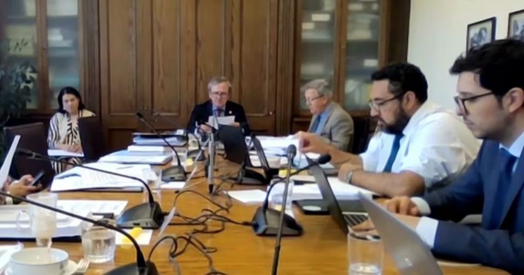 Aprobación del Proyecto de Ley sobre Convivencia Escolar en Chile - Nuevo Proyecto de Ley Busca Mejorar Convivencia Escolar en Chile