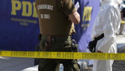 Asalto a los Locales en el Centro Comercial Midmall de Maipú - Robo y disparos en centro comercial de Maipú generan alarma social.