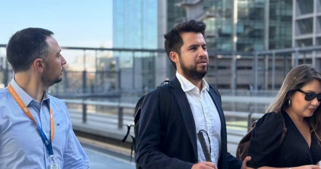 Desatención de las Instrucciones de Carabineros en el Caso Gatica - Excarabinero Crespo, acusado de apremios ilegítimos en caso Gatica.