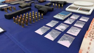 Detención de Cinco Personas por Violencia Intrafamiliar en Peñalolén - Detenidos en Peñalolén tras operativo por violencia intrafamiliar.