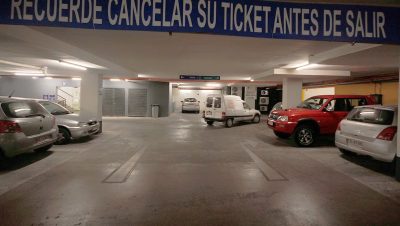 Eliminación del Cobro por Estacionamientos en los Centros de Salud - Acceso Gratuito a Estacionamientos en Centros de Salud Avanza Positivamente
