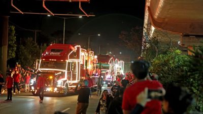 Recorrido de la Caravana Navideña de Coca Cola en 2025 - La Caravana Navideña de Coca Cola 2025 ilumina las calles de Chile