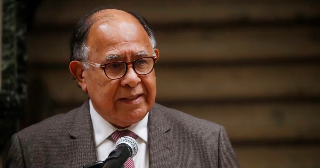 Suspensión del Ministro Diego Simpertigue por la Trama Bielorrusa - Suspensión de dos meses para el ministro Simpertigue en caso judicial.